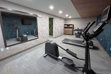 هتل La Quinta Inn & Suites By Wyndham Yakima Downtown