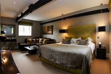 Work From Here At The Bishopstrow Hotel & Spa