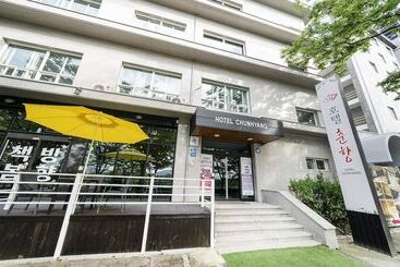 مُتل Namwon Hotel Chunhyang