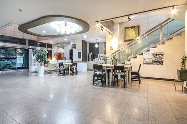 مُتل Namwon Hotel Chunhyang