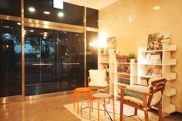 مُتل Namwon Hotel Chunhyang