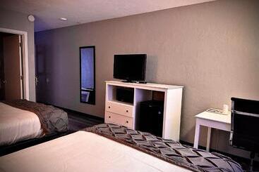 汽车旅馆  Heritage House Inn