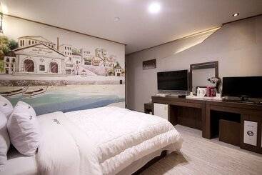 مُتل Iksan Hotel Iksan