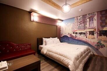 مُتل Iksan Hotel Iksan