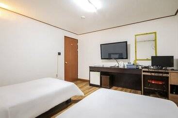 مُتل Iksan Hotel Stay Today