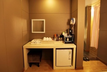 Namwon River Motel
