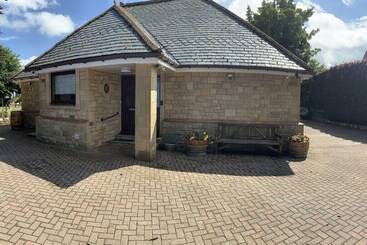 Remarkable 2 Bed Cottage In Tranquil Setting