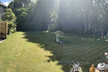 Remarkable 2 Bed Cottage In Tranquil Setting