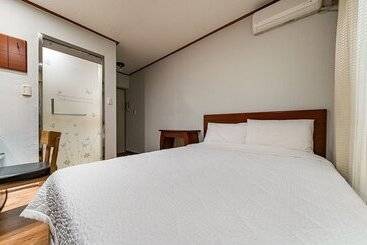 Sokcho Herb Motel