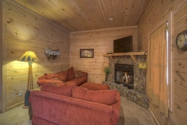 Sugar Creek Retreat Quaint Cabin In Blue Ridge