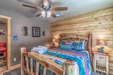 Cozy Knotty And Nice