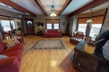 Elkhorn Ridge Resort