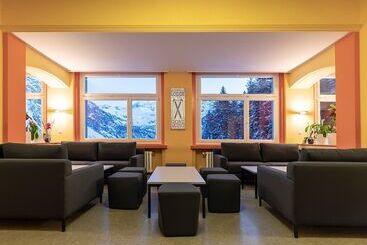 Hotel Arosa Mountain Lodge