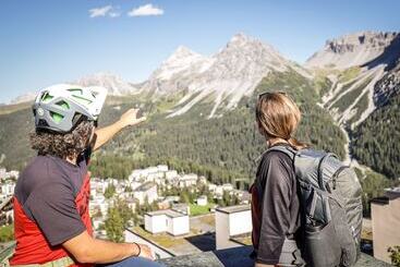 Hotel Arosa Mountain Lodge