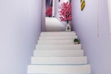 هتل Foris Rooms