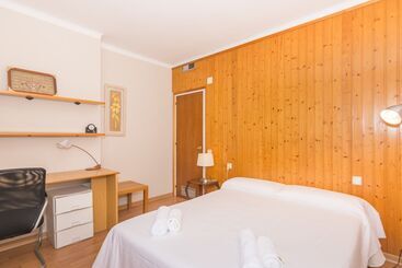 هتل Homeholidaysrentals Apartamento Amaral   Costa Barcelona