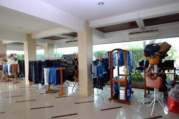 هتل Pc Palace