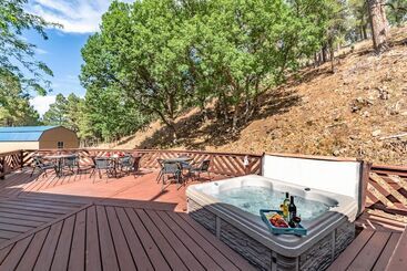 Little Creek Retreat
