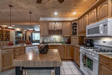 Little Creek Retreat