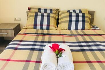 پانسیون Apollo Plus Cottages