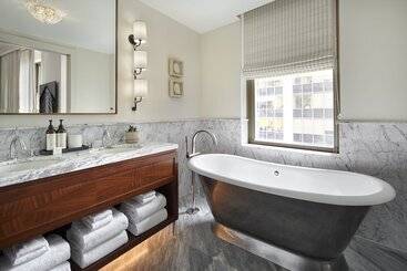The Wall Street Hotel New York City