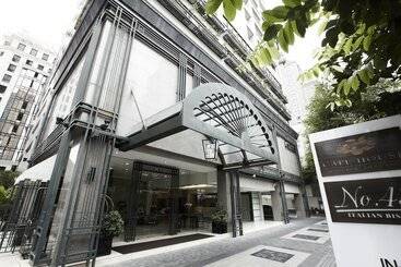 Cape House Langsuan