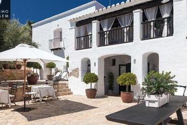 هتل Agroturismo Can Guillem