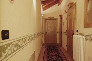 هتل Bes & Spa
