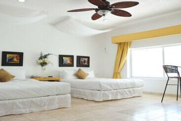 هتل Best Western Plus Luna Del Mar