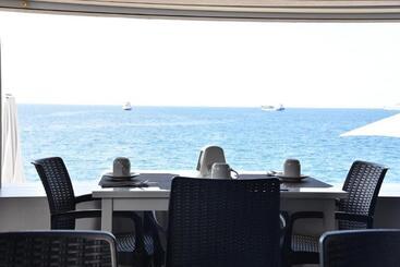 هتل Best Western Plus Luna Del Mar