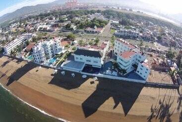هتل Best Western Plus Luna Del Mar