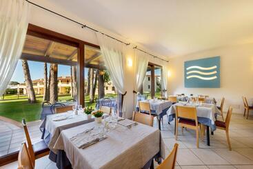 Blu Hotel Laconia Village - Cannigione