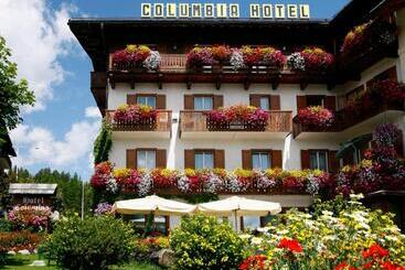 هتل Columbia & Spa