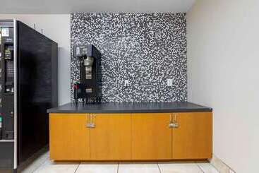 هتل Extended Stay America Suites  Houston  Katy  I10