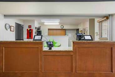 هتل Extended Stay America Suites  Houston  Katy  I10
