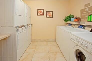 هتل Extended Stay America Suites  Houston  Katy  I10