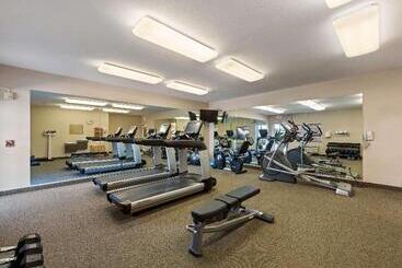 هتل Extended Stay America Suites  Houston  Katy  I10