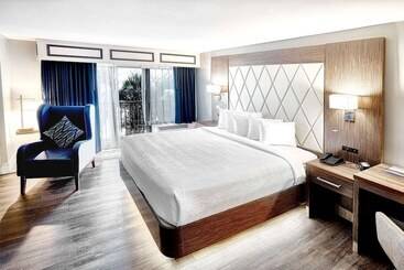 هتل Doubletree By Hilton Hilton Head Island