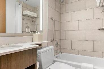 هتل Holiday Inn Manhattan 6th Ave   Chelsea, An Ihg