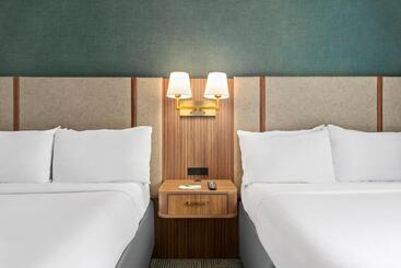 هتل Holiday Inn Manhattan 6th Ave Chelsea, An Ihg