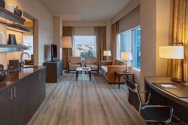 هتل Hyatt At Olive 8