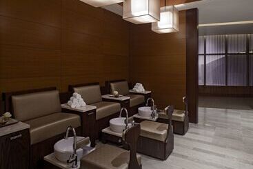هتل Hyatt At Olive 8