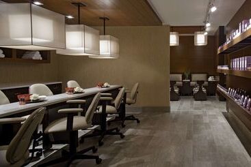 هتل Hyatt At Olive 8