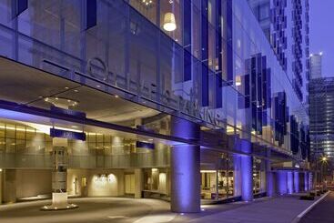 هتل Hyatt At Olive 8