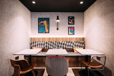 هتل Ibis Belfast City Centre