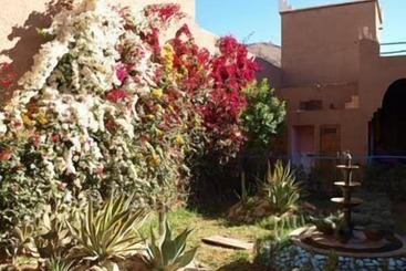 هتل La Petite Kasbah