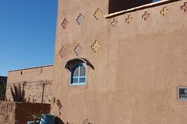 هتل La Petite Kasbah