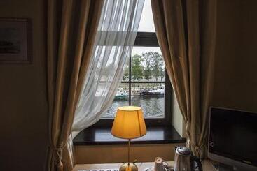 هتل Old Mill Comfort