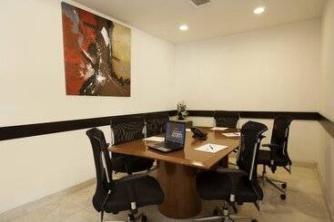 هتل One Aguascalientes San Marcos
