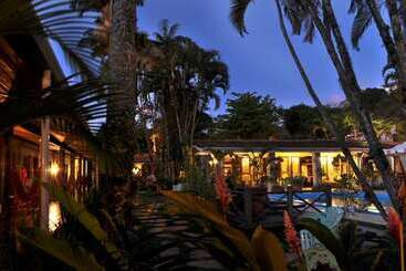 هتل Plaza Inn Pousada Do Capitao
